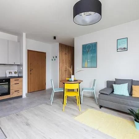 Superapart Sierakowskiego 4 Apartment